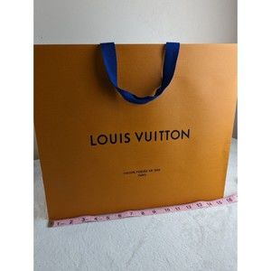 LOUIS VUITTON 15.6 X 13.25 X 6.25 Large Authentic Gift Shopping Paper Bag Orange